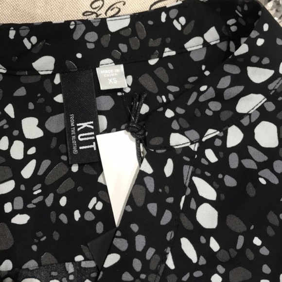 KUT Jasmine Printed Top (Cesena Rocks Black) - Picture 6 of 6